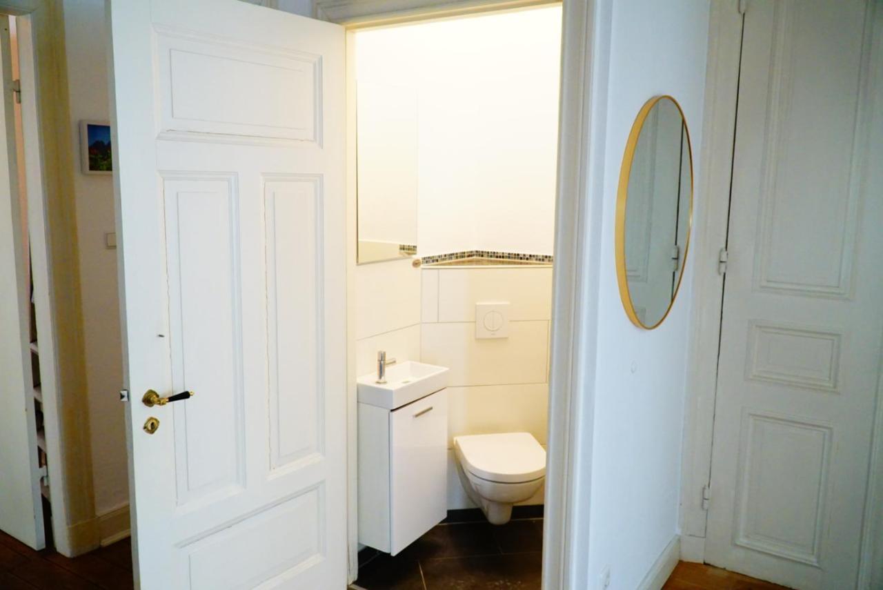 Grosszuegige Altbauwohnung In Bestlage Hamburgo Exterior foto