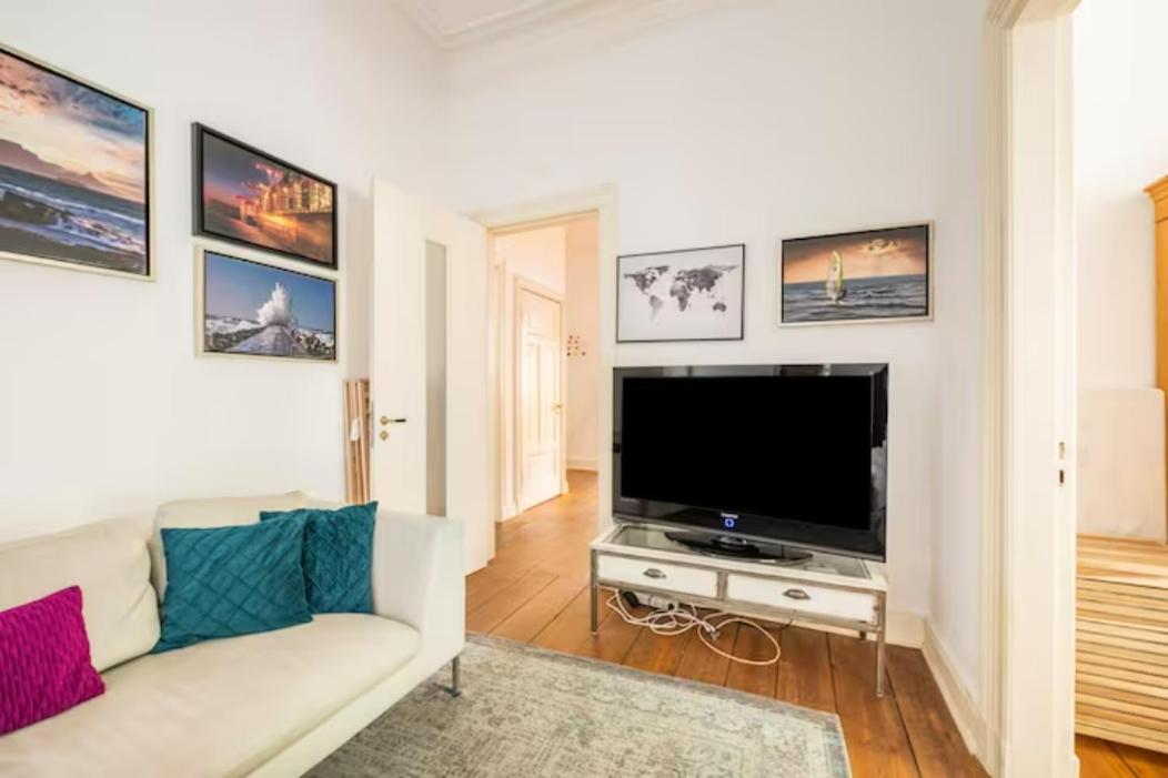 Grosszuegige Altbauwohnung In Bestlage Hamburgo Exterior foto