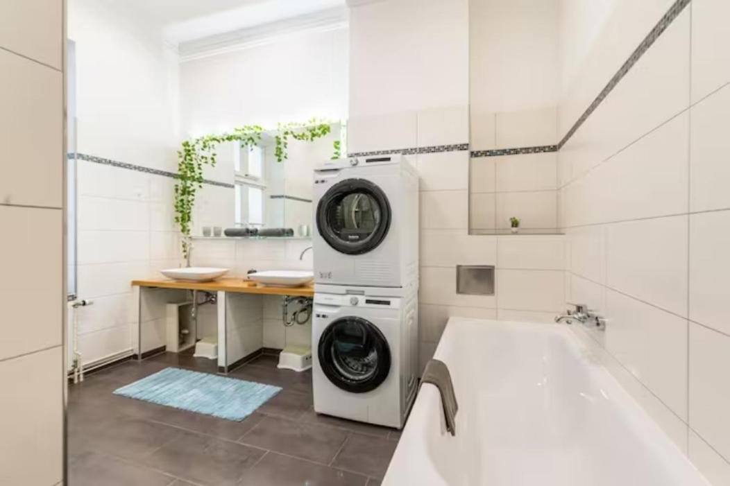 Grosszuegige Altbauwohnung In Bestlage Hamburgo Exterior foto