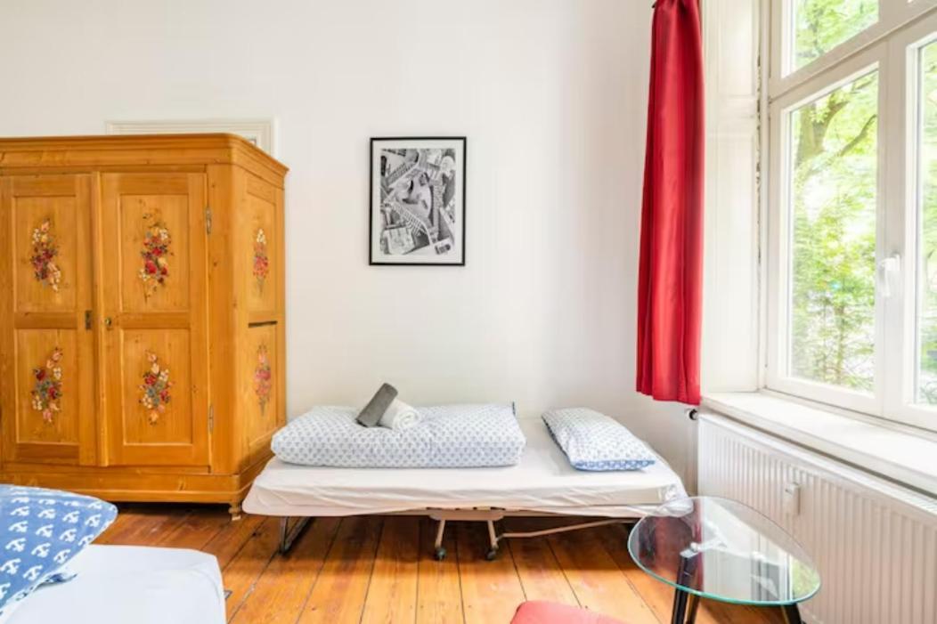 Grosszuegige Altbauwohnung In Bestlage Hamburgo Exterior foto